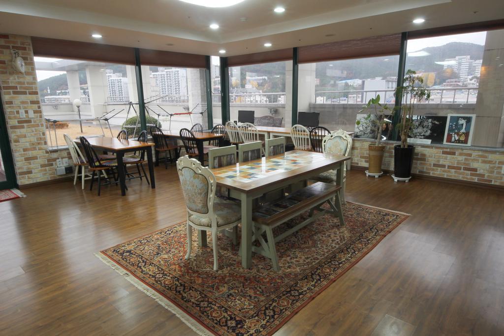 Hostel The New Day بوسان المظهر الخارجي الصورة