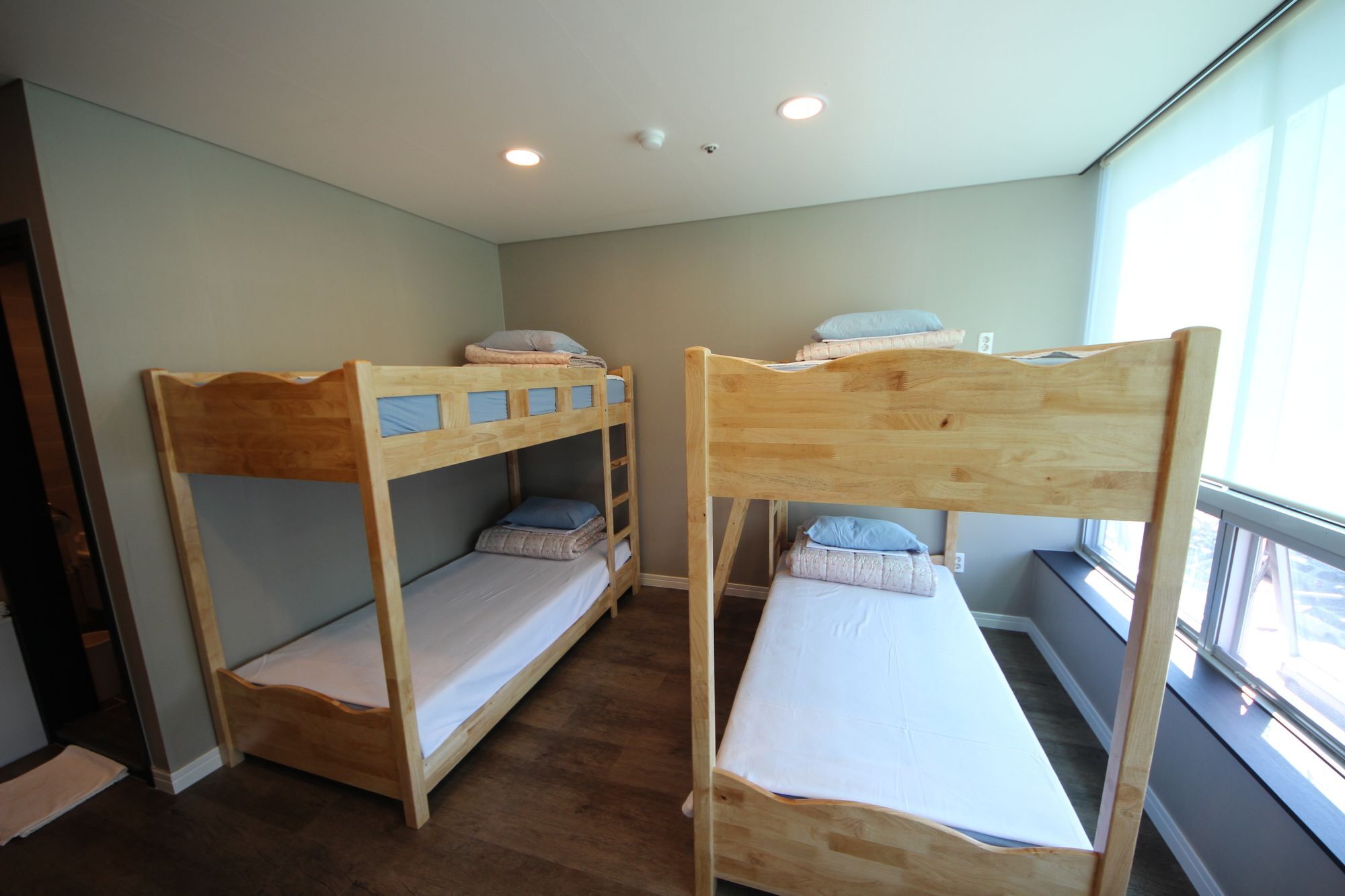 Hostel The New Day بوسان المظهر الخارجي الصورة