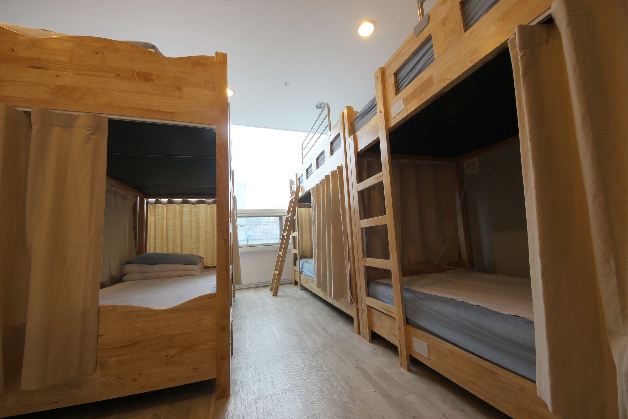 Hostel The New Day بوسان المظهر الخارجي الصورة